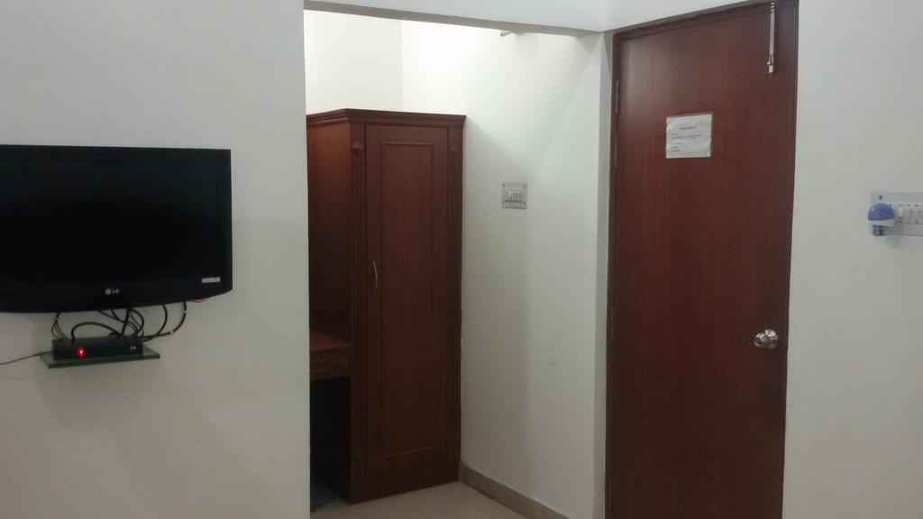 لاكناو Hotel Sunrise Inn المظهر الخارجي الصورة