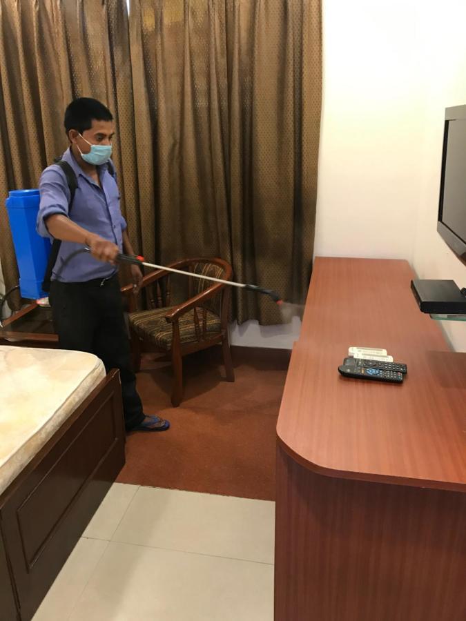 لاكناو Hotel Sunrise Inn المظهر الخارجي الصورة